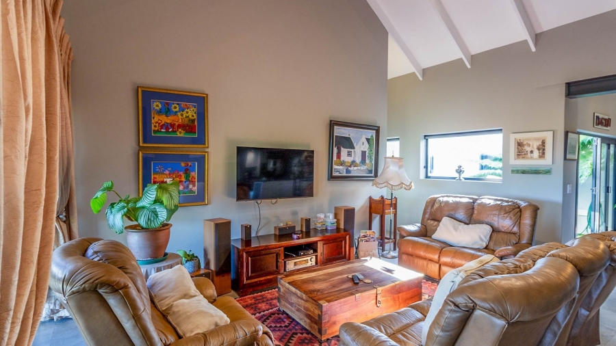 9 Bedroom Property for Sale in Onrus Western Cape